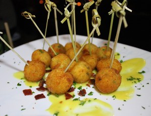 Tuck Room at iPic North Miami