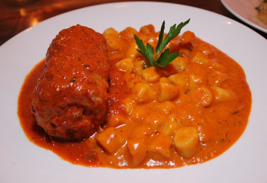 Lynoras Italian West Palm Beach