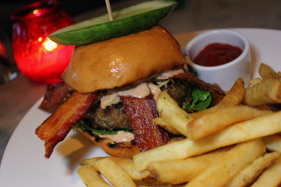 Michael Mina's Summer Pop-Up: Pizza & Burger - Michael's Backyard Kitchen