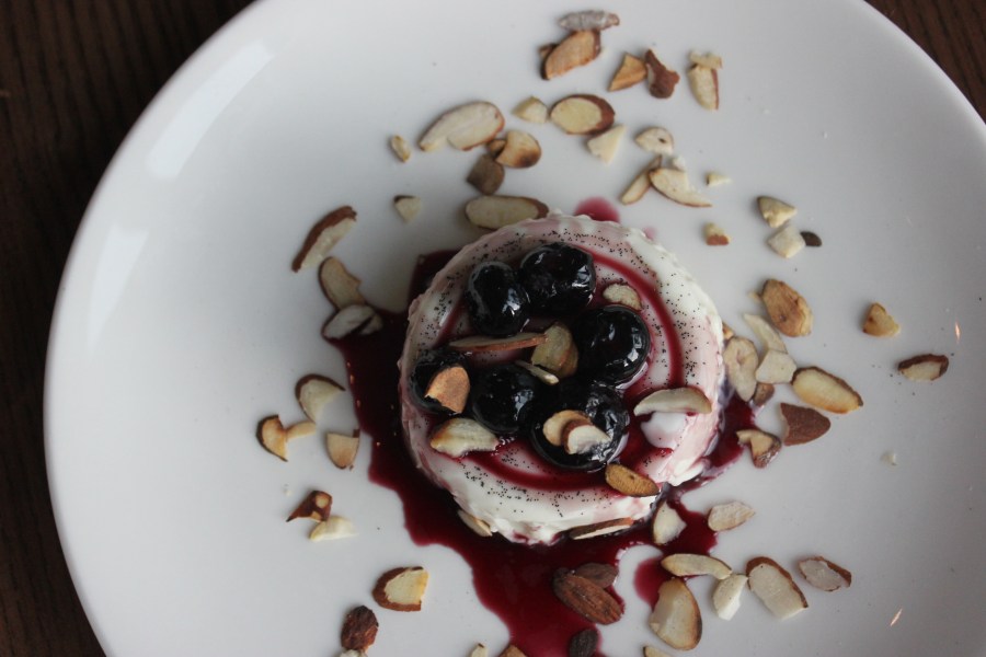 blueberry panna cotta